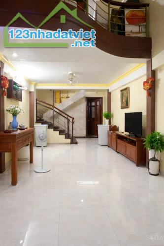 Nhật Tảo Quận 10 – 4 Tầng – 35 m2 – Giảm giá sâu - 6.8 tỷ
