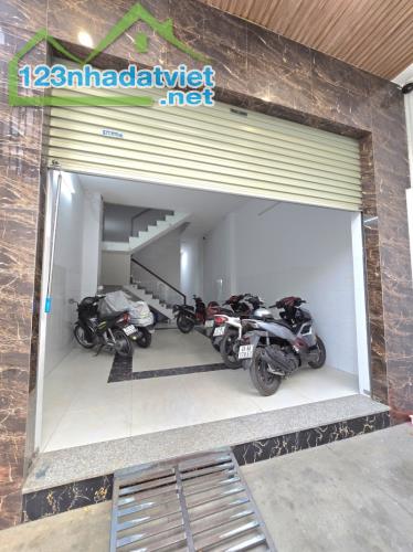 Gấp bán nhà 4 tầng, dt 86m2, gần MT Man Thiện, Thủ Đức. - 3