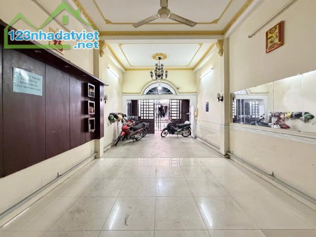UNG VĂN KHIÊM – 117M2 – 7 PHÒNG – DÒNG TIỀN 50TR/THÁNG – 13.5 TỶ - 3