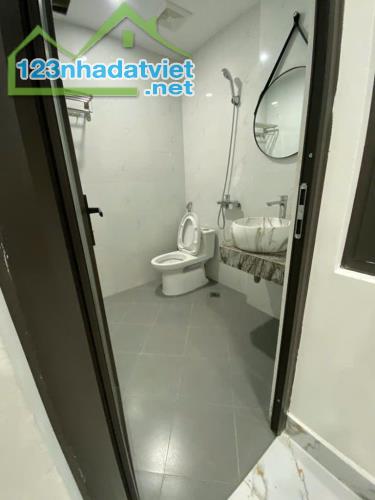 BÁN GẤP SIÊU CHDV ĐÔNG QUAN - CẦU GIẤY, DT 140M, 30M RA Ô TÔ TRÁNH, CHÀO 26 TỶ - 3