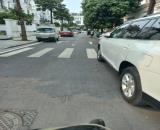 BIỆT THỰ LOUIS CITY HOÀNG MAI, RẤT GẦN PHỐ, ĐƯỜNG Ô TÔ RỘNG, 5 TẦNG THANG MÁY, KINH DOANH.