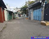 Tìm đâu ra căn nhà phố 2 tầng 2 pn, ngay Đỗ Xuân Hợp mà chỉ với 3 tỏi hơn.