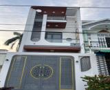 Cần Bán Nhà Mặt Tiền Bến Lức Long An