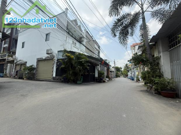 Căn góc 2 mặt tiền – sát Lã Xuân Oai – 5.9 tỷ - 2