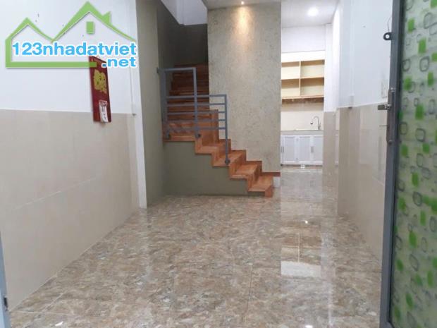 Nguyễn Đình Chiểu Quận 3 – 2 Tầng – 20 m2 – 2.9 t.ỷ - 1