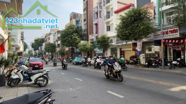 Nguyễn Đình Chiểu Quận 3 – 2 Tầng – 20 m2 – 2.9 t.ỷ - 4