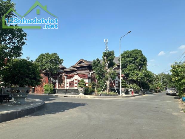 Bán đất ngang 7m tặng nhà thô 3 tầng KDC Thới An Q12 Mailisa 140m2 đường 8m chỉ 9 tỷ - 3