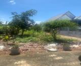 Cần tiền bán gấp lô đất 530m2 có thổ cư ngay chợ Phú Giáo - Tp.Hồ Chí Minh giá ngộp