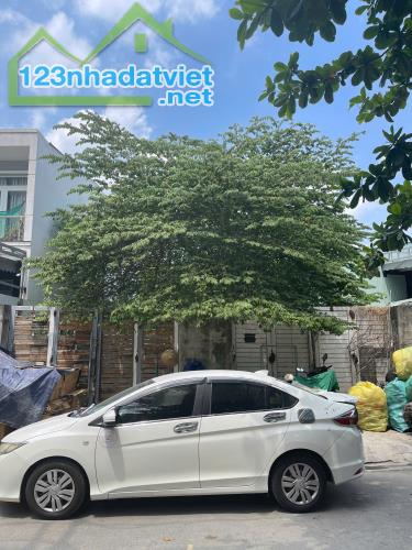 Bán Đất Xây Cao 1 Hầm 6 Tầng Đường Nguyễn Văn Hưởng Thảo Điền 380m2(11mx37m) Giá 56 Tỷ - 1