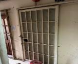 CHO THUÊ CĂN HỘ TẬP THỂ TẦNG 3 TẠI SỐ 8 PHỐ TRẦN QUỐC TOẢN - P.HÀNG BÀI