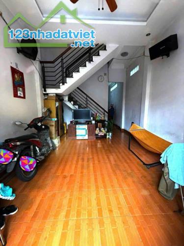 Bán nhà giá tốt hẻm xe hơi tới cửa Thới An 16 – Quận 12 – 80m2 – 2 tầng chỉ nhỉnh nhẹ 4 tỷ - 1