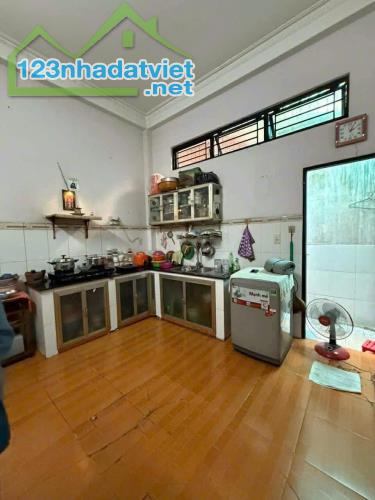 Bán nhà giá tốt hẻm xe hơi tới cửa Thới An 16 – Quận 12 – 80m2 – 2 tầng chỉ nhỉnh nhẹ 4 tỷ - 2