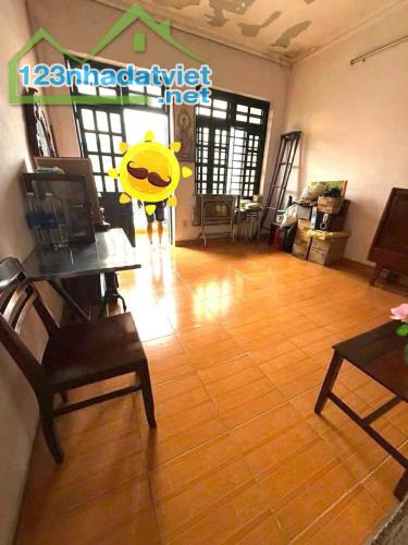 Bán nhà giá tốt hẻm xe hơi tới cửa Thới An 16 – Quận 12 – 80m2 – 2 tầng chỉ nhỉnh nhẹ 4 tỷ - 3