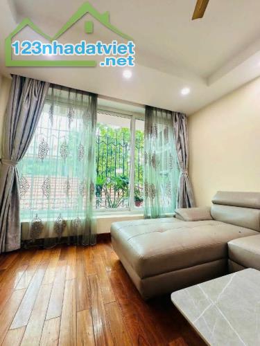 Bán nhà 7 tầng phố 8-3 , diện tích 100m2, giá 27 tỷ - 4