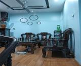 Bán gấp nhà 4 tầng mặt phố Quang Trung, 125m2, 2 mặt tiền 6.5m, kinh doanh sầm uất,