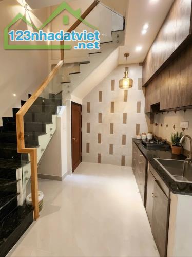 BÁN NHÀ QUẬN 3 - ĐƯỜNG NGUYỄN ĐÌNH CHIỂU - PHƯỜNG BÀN CỜ - HẺM 5M - 3