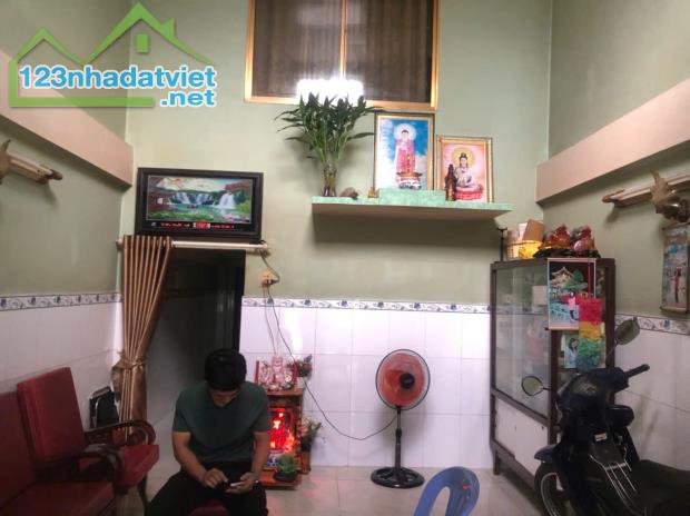 Bán nhà riêng 59/4 Đường Liên khu 10-11, Bình Trị Đông, Bình Tân, HCM, DT.GCN 70m2 - 3