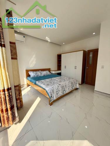 🏡✨ NHÀ ĐẸP HÒA KHÁNH – FULL NỘI THẤT CAO CẤP, CHỈ XÁCH VALI VÀO Ở ✨🏡 Giữa khu dân cư yên - 5