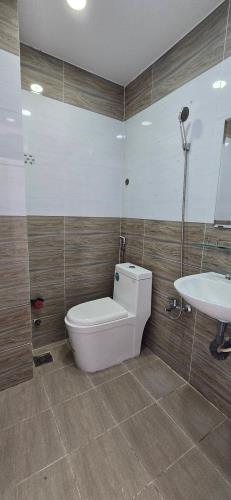 Bán nhà Âu Dương Lân P.3 Q.8. Cách mặt t.i.ề.n đường khoảng 100m. - 3