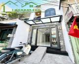 CHỦ CẦN TIỀN GIẢM 1,2 TỶ - NHÀ MỚI ĐOÀN VĂN BƠ Q4. Giá Còn - 2 Tỷ 800 SHR