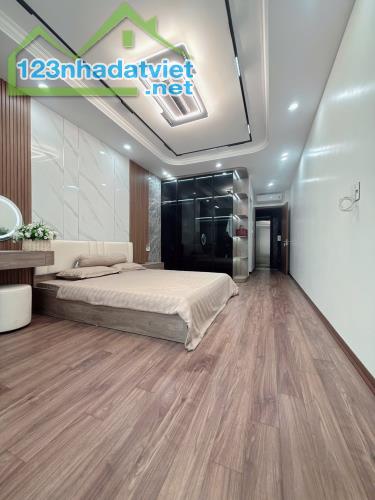 Bán Nhà Thạch Bàn, Long Biên 45m, 6T giá 11,3 tỷ (Gara ô tô, thang máy) - 3