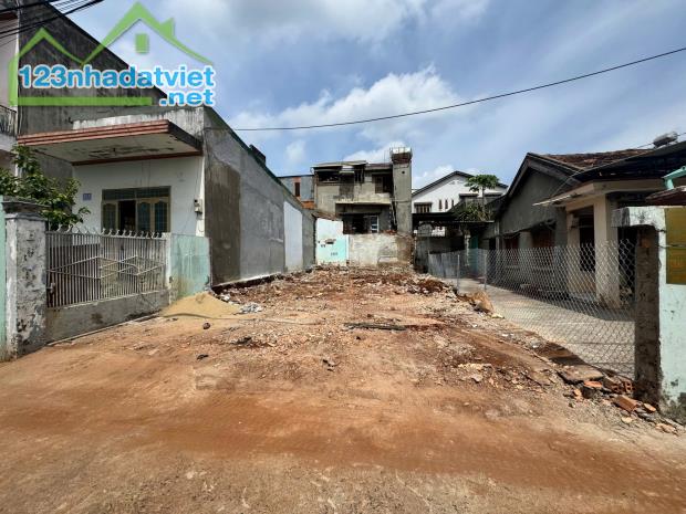 📣Bán Đất hẻm Thăng Long cách ngã 6 xe tăng tầm 300m ngay trung tâm Buôn Ma Thuột 2Tỷ750tr