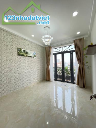 Bán nhà mặt t.i.ề.n đường Q.8. Đường trước nhà 12m. - 4