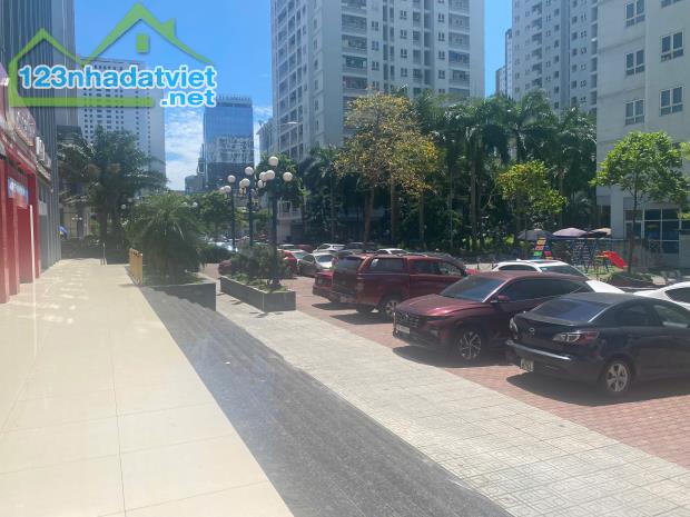 Cho thuê Mặt bằng kinh doanh, Cửa hàng, Hiệu thuốc...tại chân đế tòa A10 Nguyễn Chánh, HN - 1