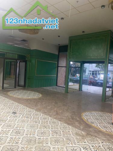 Cho thuê Mặt bằng kinh doanh, Cửa hàng, Hiệu thuốc...tại chân đế tòa A10 Nguyễn Chánh, HN - 4