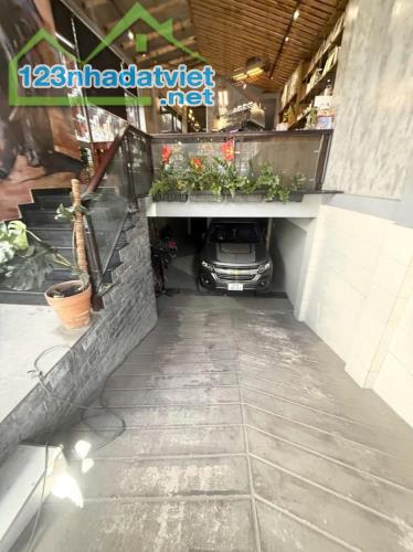 Bán nhà Mặt tiền Phạm Văn Bạch, P15 Tân Bình,  7,5x21m, 8 Tầng - HĐT 100tr, 27,9 Tỷ. - 4