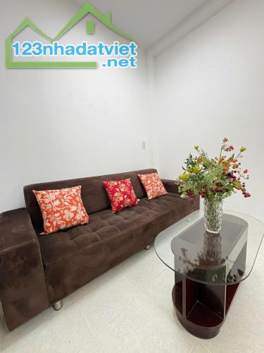 Bán nhà góc 2 MT Hoàng Sa - Đỗ Thị Lời quận 3, 10x7m 5 tầng chỉ 19.3 tỷ - 2