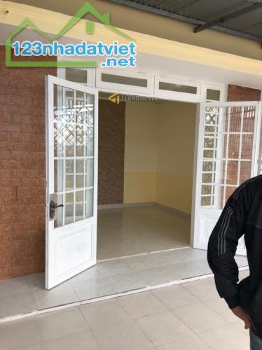 Bán nhà cấp 4 gần chợ Nam Thiên, Đà Lạt - 3,9 tỷ 94 m2 - 1