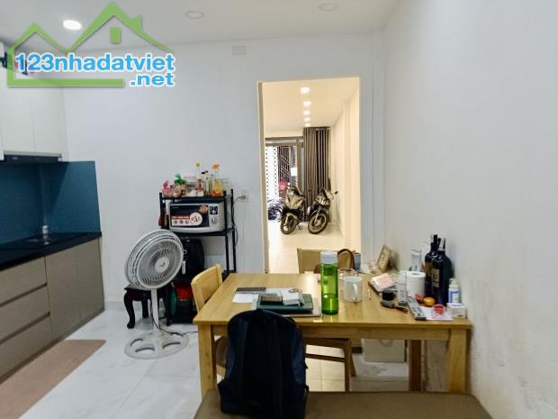 BÁN NHÀ MẶT TIỀN HẺM BÙI MINH TRỰC - P.6 QUẬN 8 - 63M2 - 3PN - NHỈNH 5 TỶ - LH 0784968131 - 1