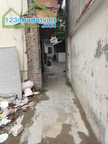 Bán 2 lô đất đẹp dọn sẵn mặt bằng ngõ 199 Tô Hiệu - 2