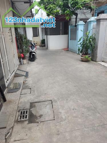 Bán 2 lô đất đẹp dọn sẵn mặt bằng ngõ 199 Tô Hiệu - 3