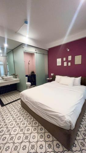 Chốt bán 13.5 tỷ cho căn khách sạn doanh thu 100tr/tháng, 12 phòng full NT - Khu Cityland - 4