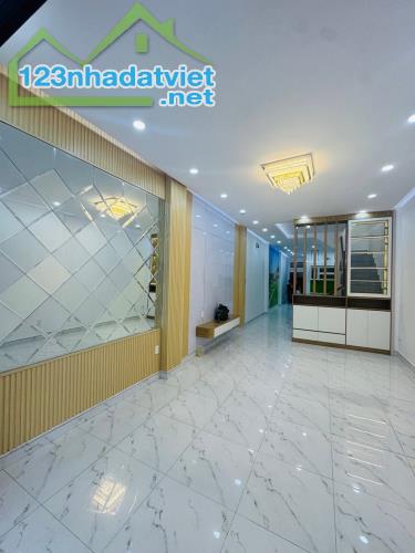 BÁN NHÀ MẶT TIỀN KHU TÊN LỬA - 76M2 (4 X 19) - 2 TẦNG MỚI - CHỈ NHỈNH 8 TỶ - 2