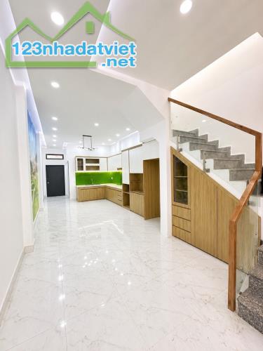 BÁN NHÀ MẶT TIỀN KHU TÊN LỬA - 76M2 (4 X 19) - 2 TẦNG MỚI - CHỈ NHỈNH 8 TỶ - 5