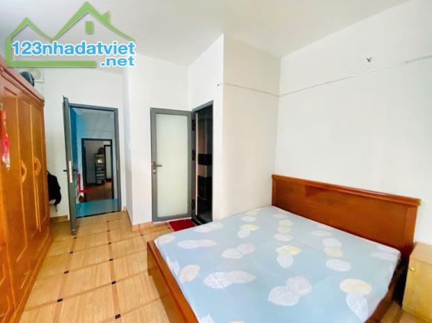 Nhà 4 tầng, Hẻm Xe Hơi, Bờ Bao Tân Thắng, Tân Sơn Nhì, 70m2, chỉ 8.x tỷ TL - 2