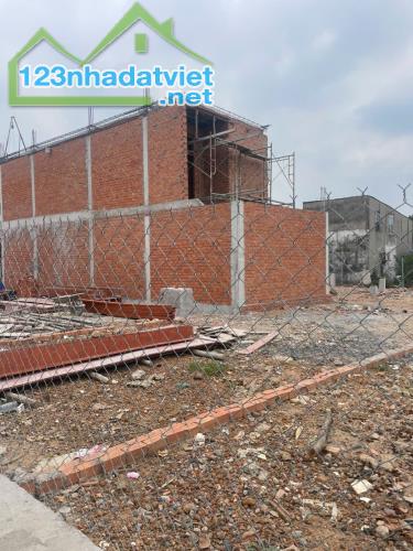 Bán đất 5x22m giá 3,75 tỷ Đường nhựa thông 6m Trịnh Thị Dối - 1