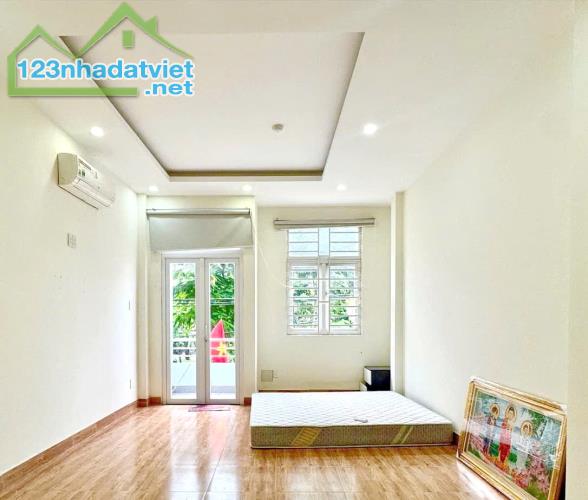 Nhà 4 tầng mặt tiền 10m KDC Bông Sao – TTTM Central Premium Quận 8 - 3