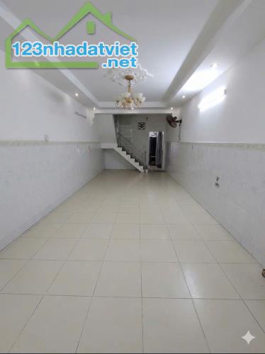 NHÀ ĐẸP ÂU DƯƠNG LÂN Q8 – Hẻm xe tải – 49m2 CHỈ 7.05 TỶ