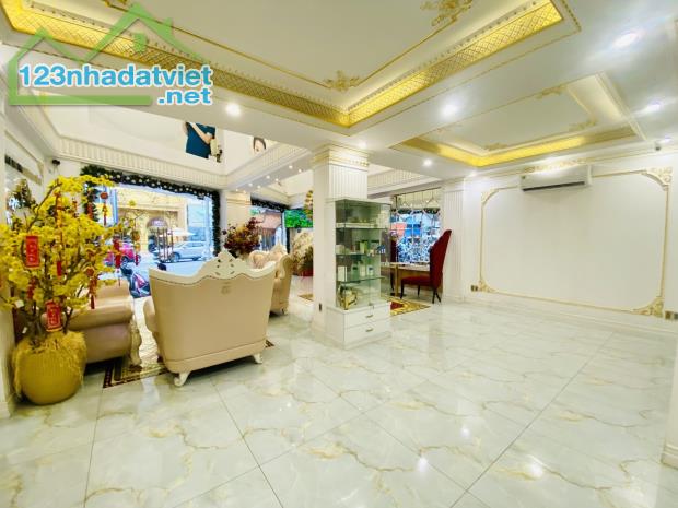 Bán Gấp Nhà Mặt Tiền Cao Thắng.Quận 10 - 1