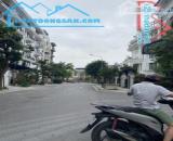 Bán nhà Lâm Hạ, Long Biên diện tích 55 mét X 8 tầng thang máy, đường ô tô tránh vỉa hè