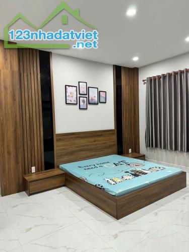 CHÍNH CHỦ CHO THUÊ NHÀ NGUYÊN CĂN ĐƯỜNG NGUYỄN PHI KHANH, P. TÂN ĐỊNH, TP.HCM