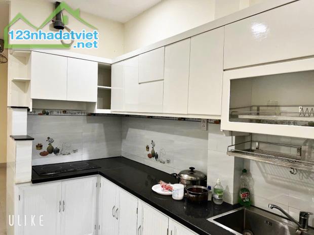 MẶT TIỀN TỈNH LỘ 10 - BÌNH TÂN - 4.2X31M - NHÀ 2 TẦNG - KINH DOANH ĐỈNH - 4