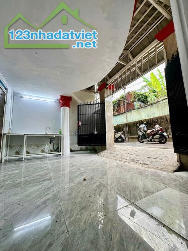 Bán nhà 496/ Dương Quảng Hàm, P.6, Gò Vấp: 5,7 x 17, giá 10 tỷ. - 1