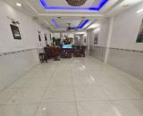 Bán nhà Quốc Lộ 50 sát bến xe Q.8. Vài bước chân ra hẻm xe hơi. Diện tích 100,7m2.