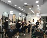 Cho Thuê Nhà Tầng 1 Mặt Phố Nguyễn Gia Bồng,Vị Trí Đẹp Vỉa Hè Rộng, 110m2, MT 6M, Gía 18Tr