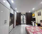 Chính chủ bán nhà Thượng Thanh Đức Giang, diện tích 32 mét X 5 tầng, khu xóm lò, 6.1 tỷ